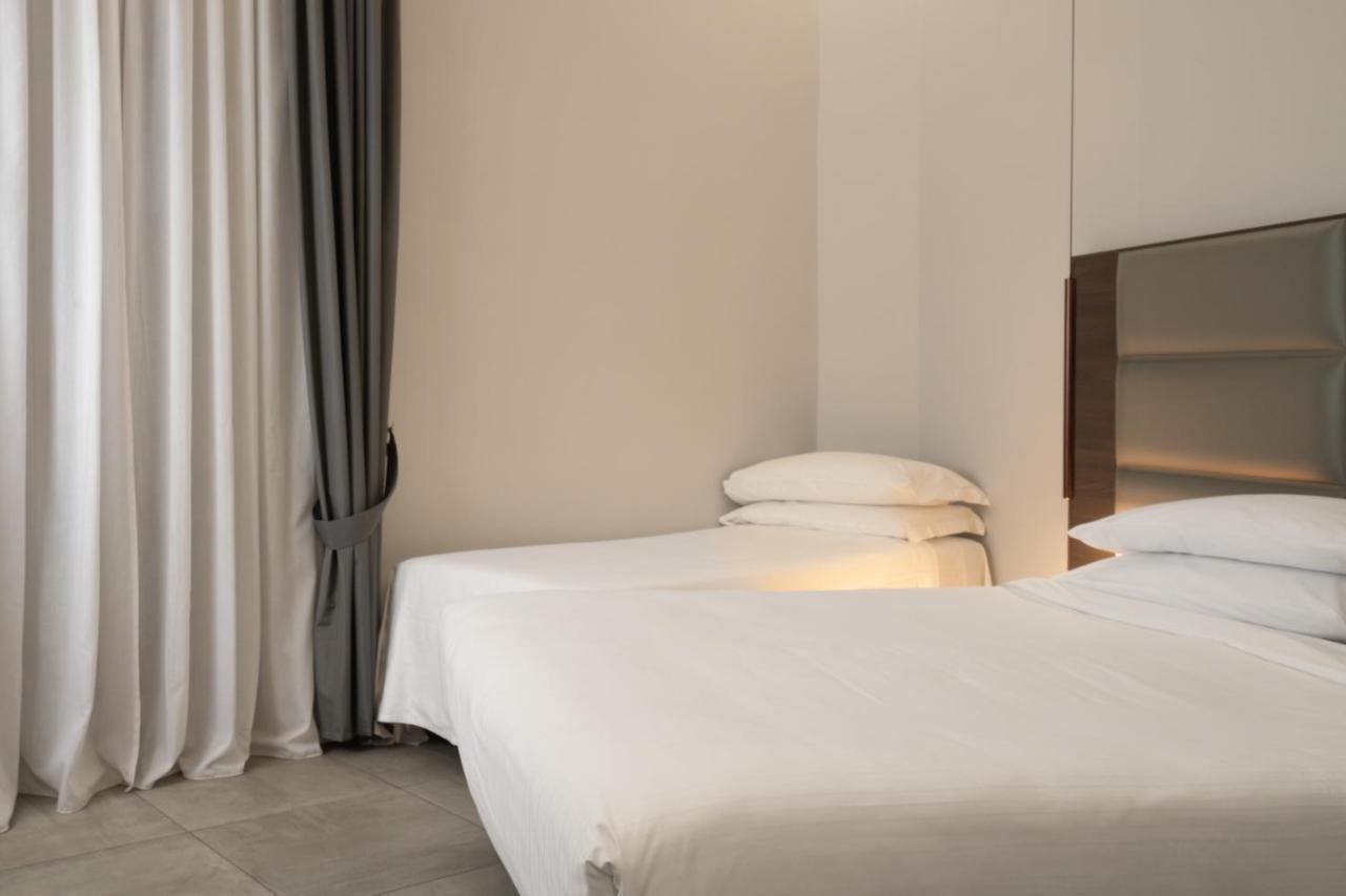 The Grey Hotel Наполи Екстериор снимка