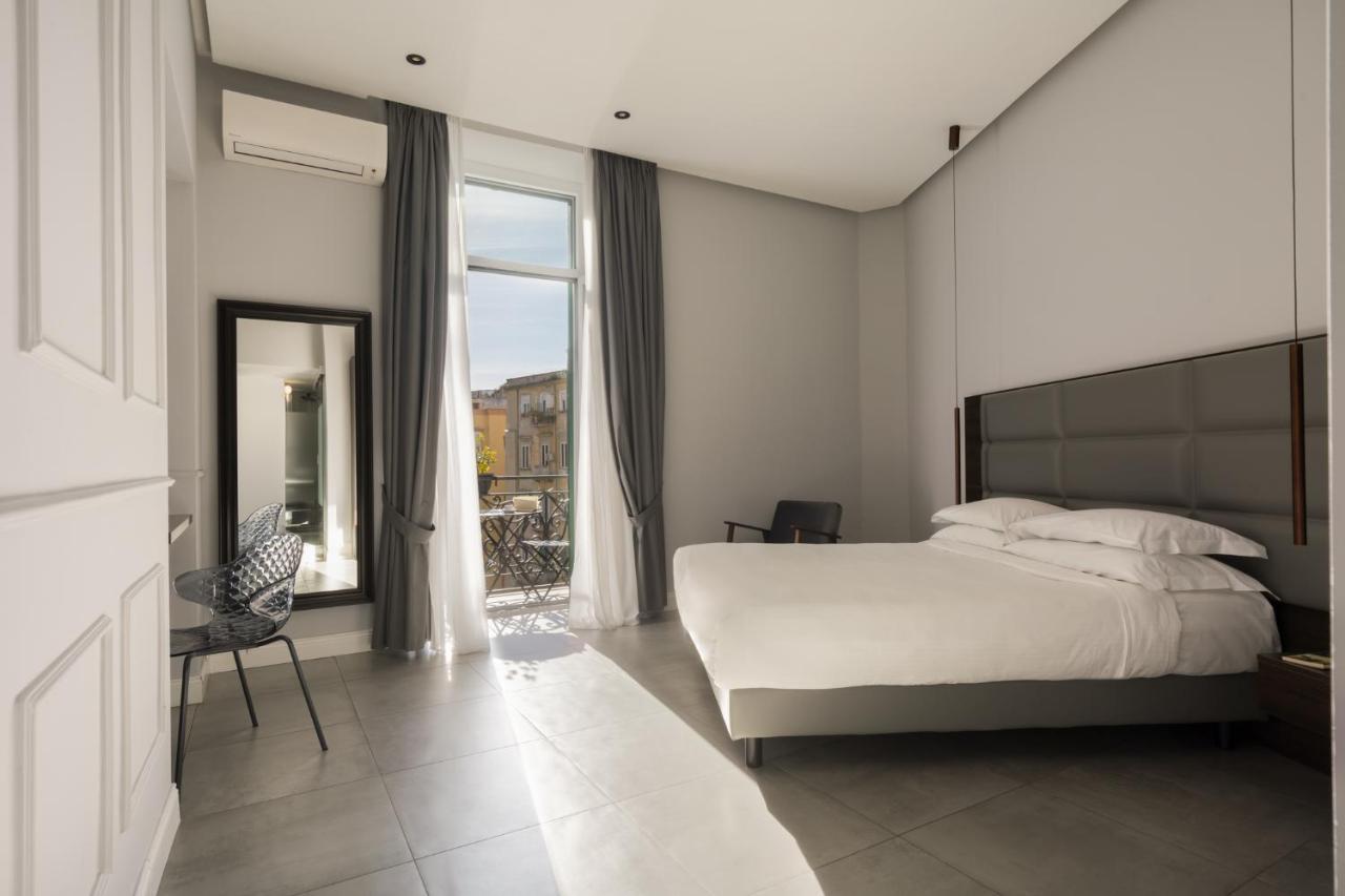 The Grey Hotel Наполи Екстериор снимка