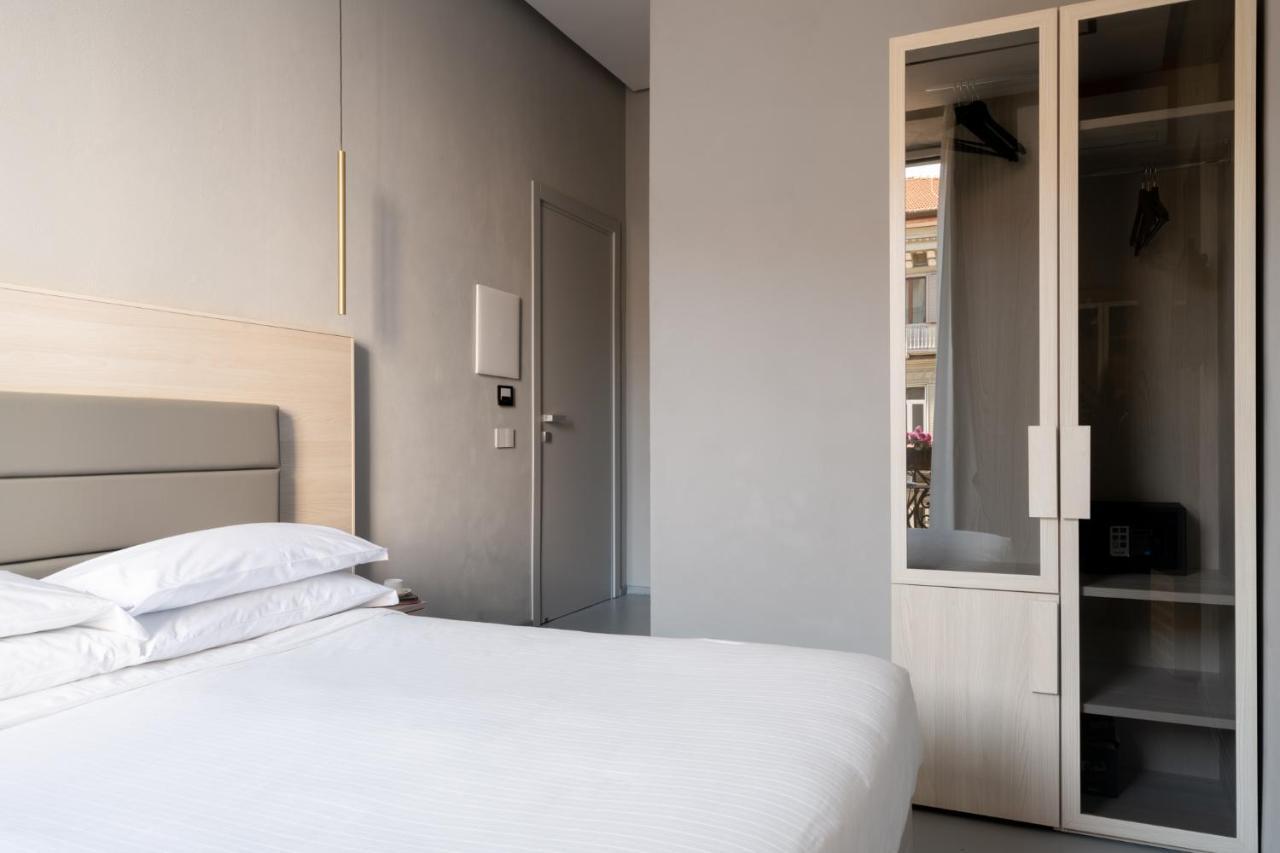 The Grey Hotel Наполи Екстериор снимка