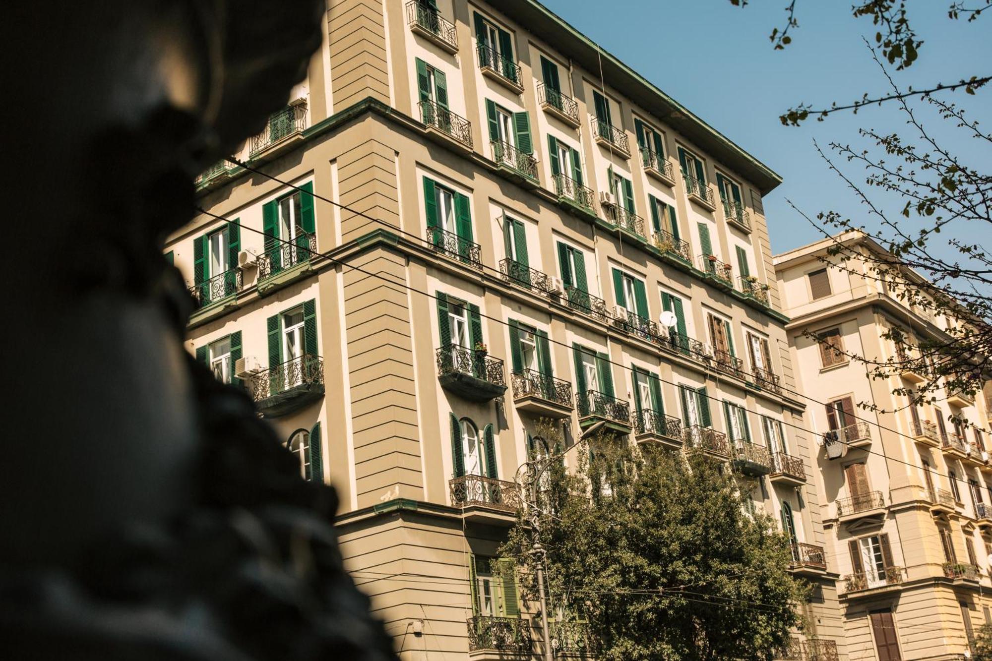 The Grey Hotel Наполи Екстериор снимка